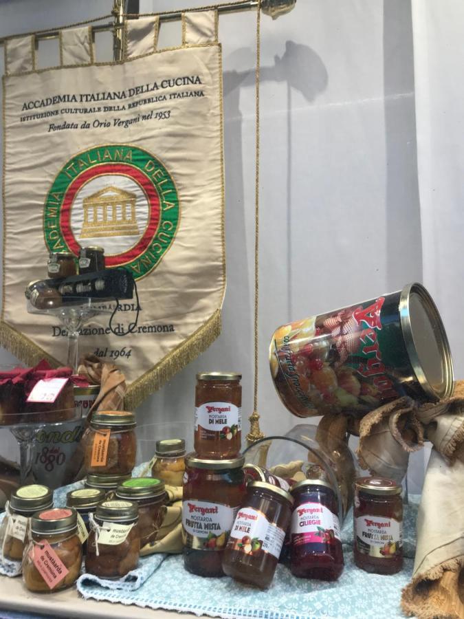 Alloggio Galli Cremona Buitenkant foto